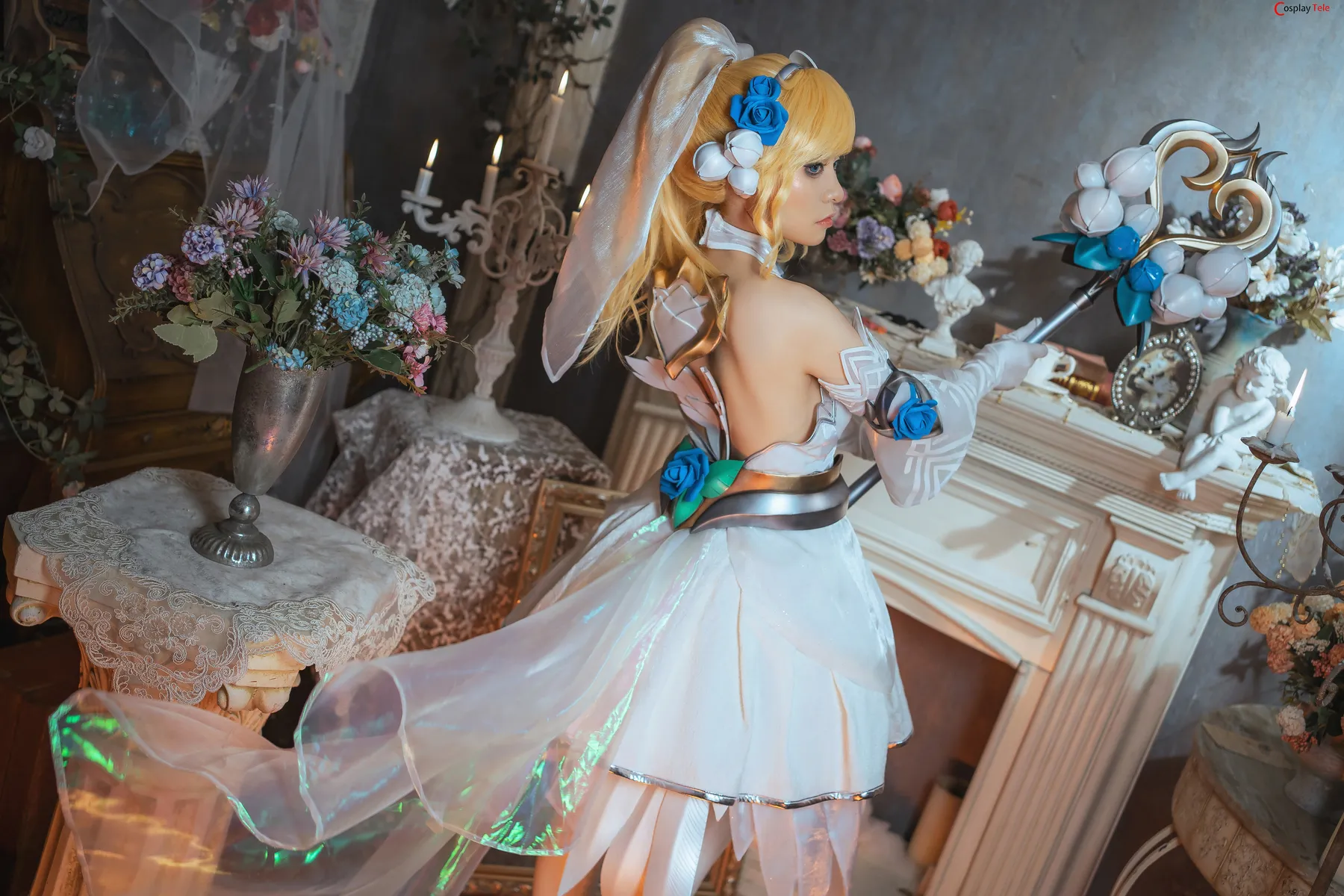 Nekokoyoshi (爆机少女喵小吉) cosplay Lux – League of Legends “44 photos and 1 video” 第1张图