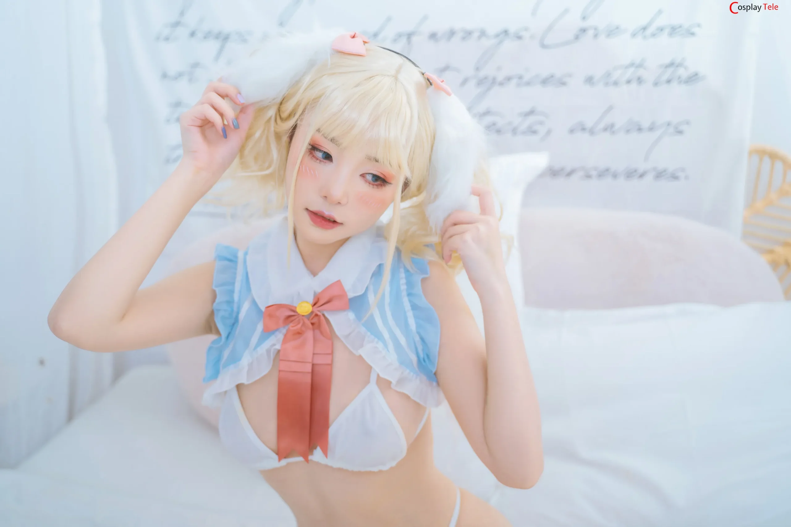 Nekokoyoshi (爆机少女喵小吉) – Alone on the weekend “23 photos and 1 video” 第18张图