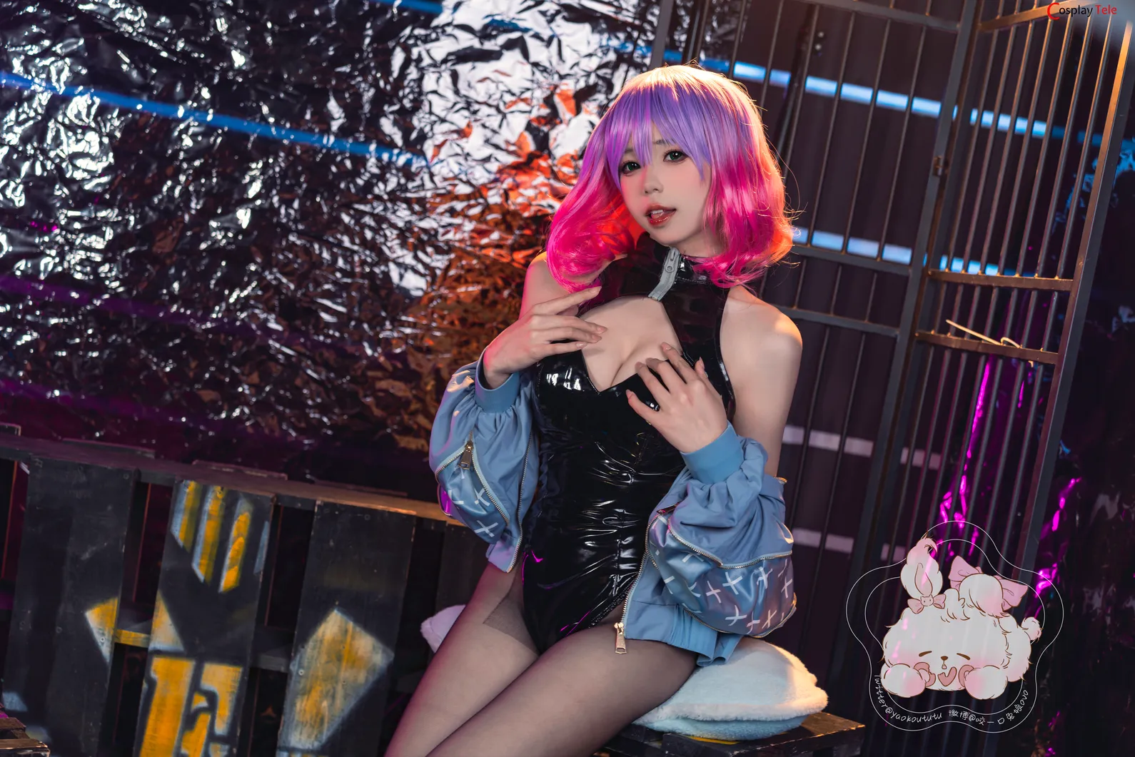 咬一口兔娘ovo (Yaokoututu) cosplay Luna – Cyberpunk “52 photos and 1 video” 第1张图