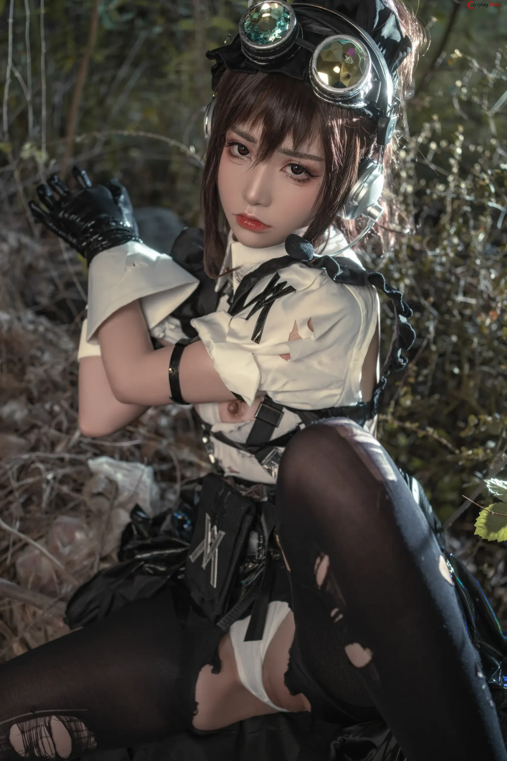Nekokoyoshi (爆机少女喵小吉) – Battle Maid “41 photos and 3 videos” 第14张图