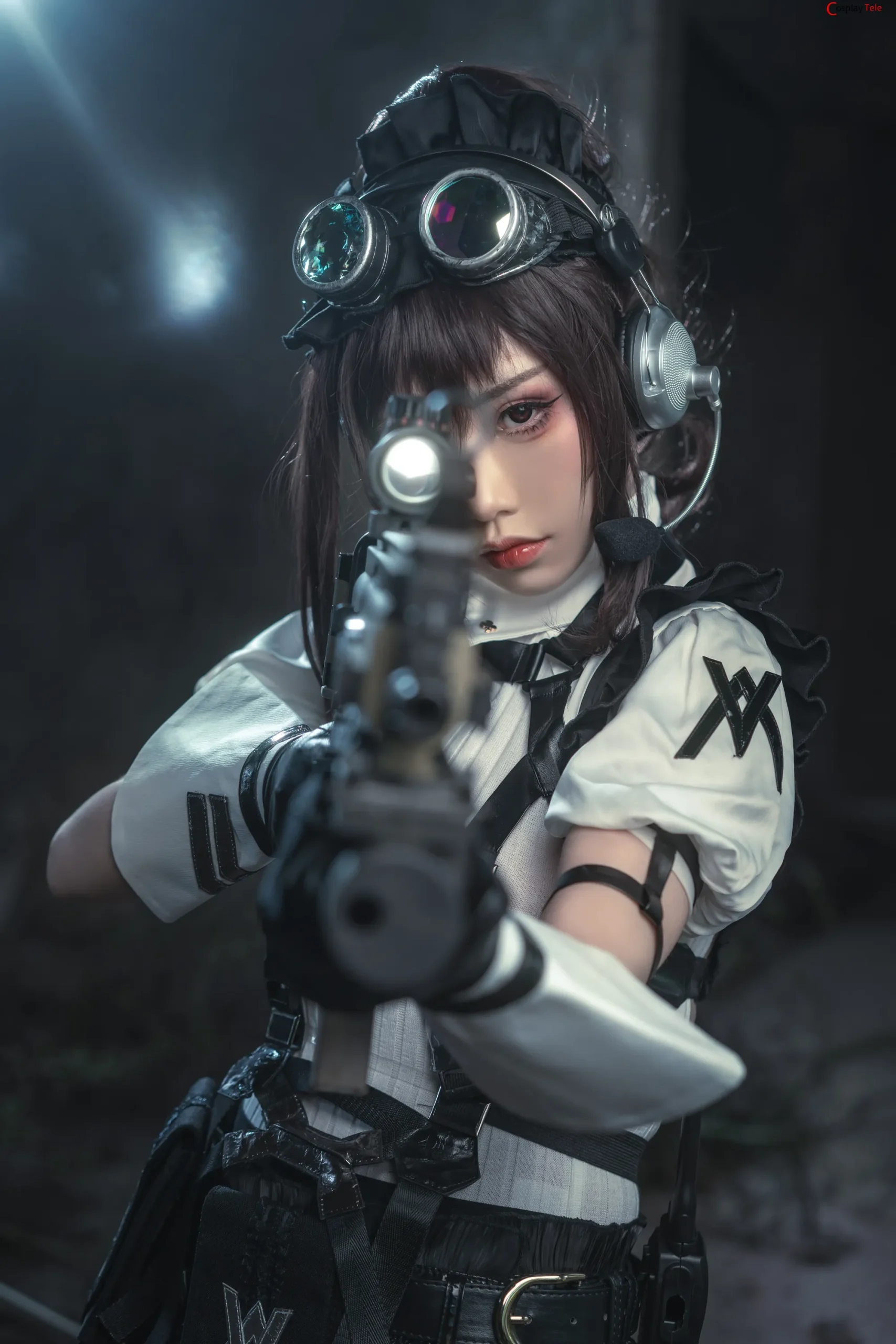 Nekokoyoshi (爆机少女喵小吉) – Battle Maid “41 photos and 3 videos” 第2张图