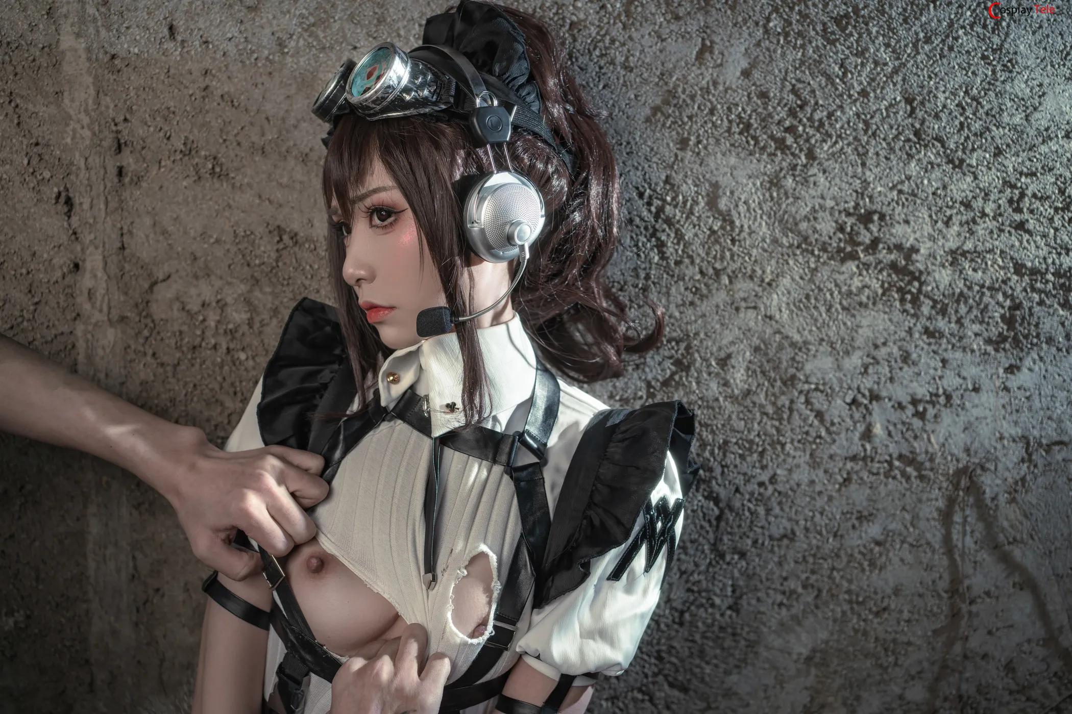 Nekokoyoshi (爆机少女喵小吉) – Battle Maid “41 photos and 3 videos” 第9张图
