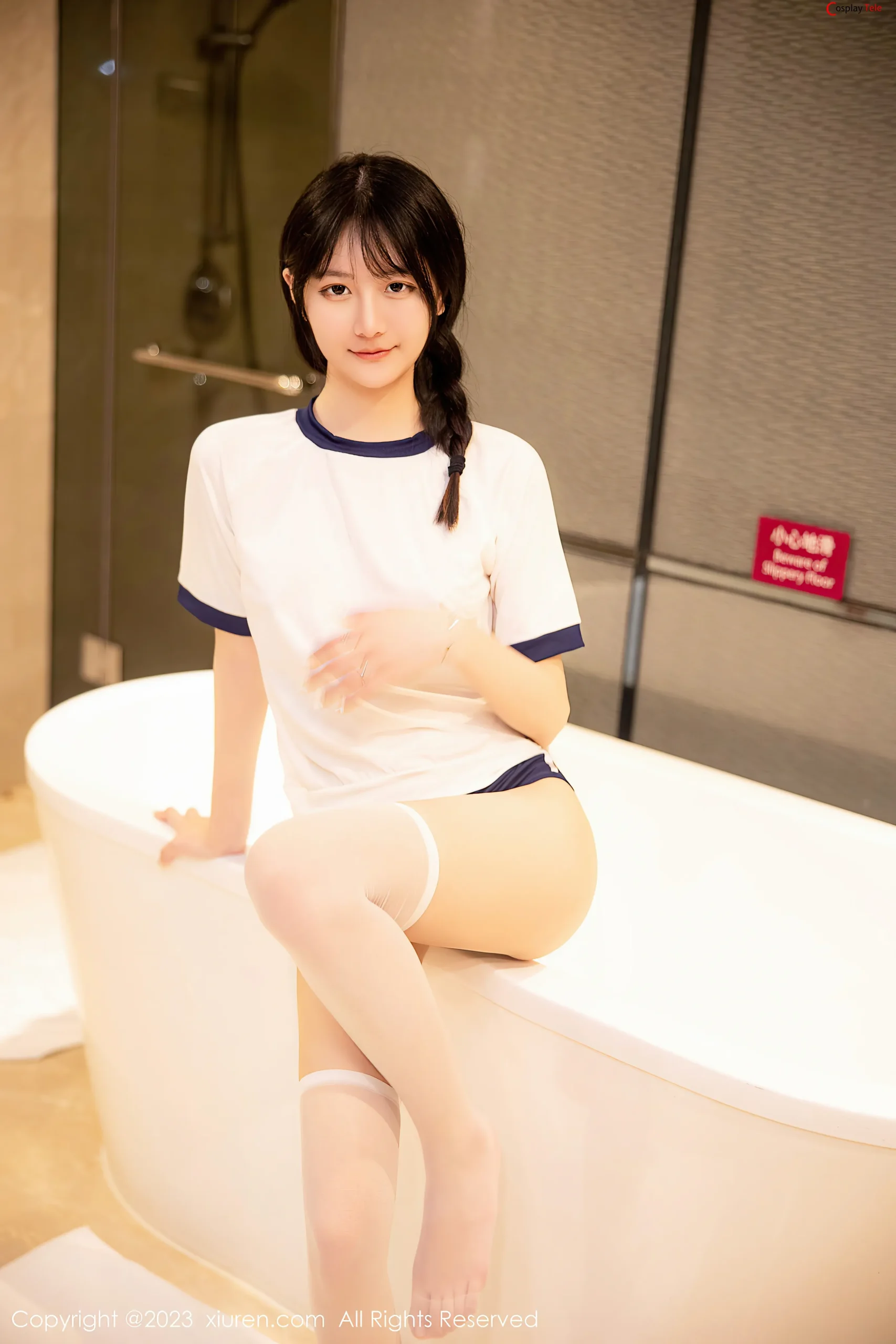 XiuRen秀人网 – 谢小蒽 (Xie Xiaoan) – School Girl “88 photos” 第2张图