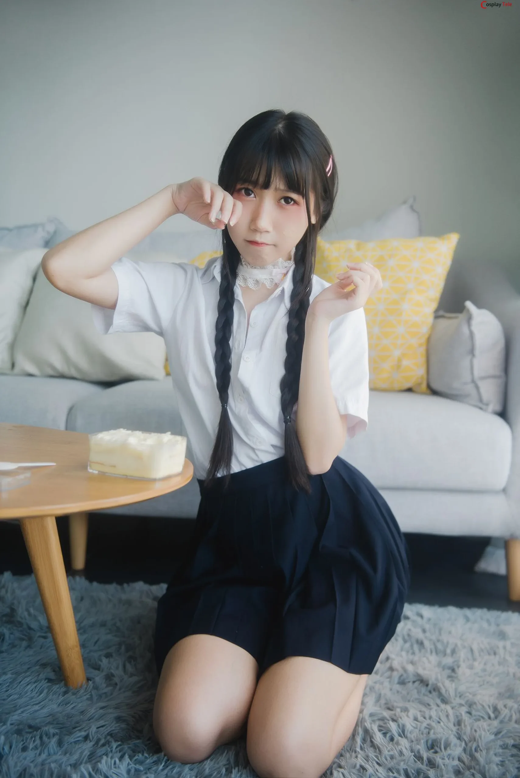 不呆猫 (budaidaimao) – Cream girl “80 photos and 4 videos” 第10张图