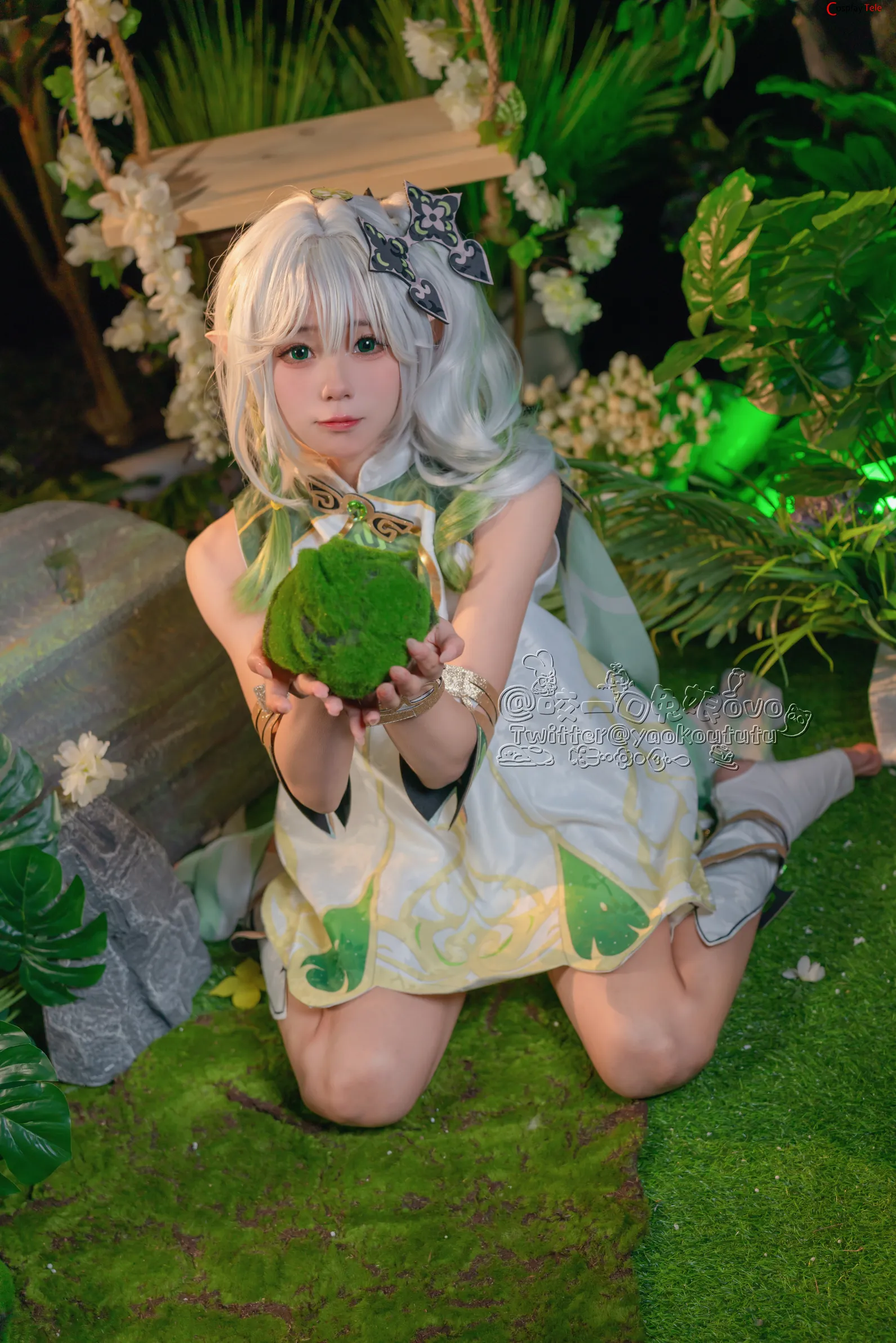 咬一口兔娘ovo (Yaokoututu) cosplay Nahida – Genshin Impact “40 photos” 第15张图