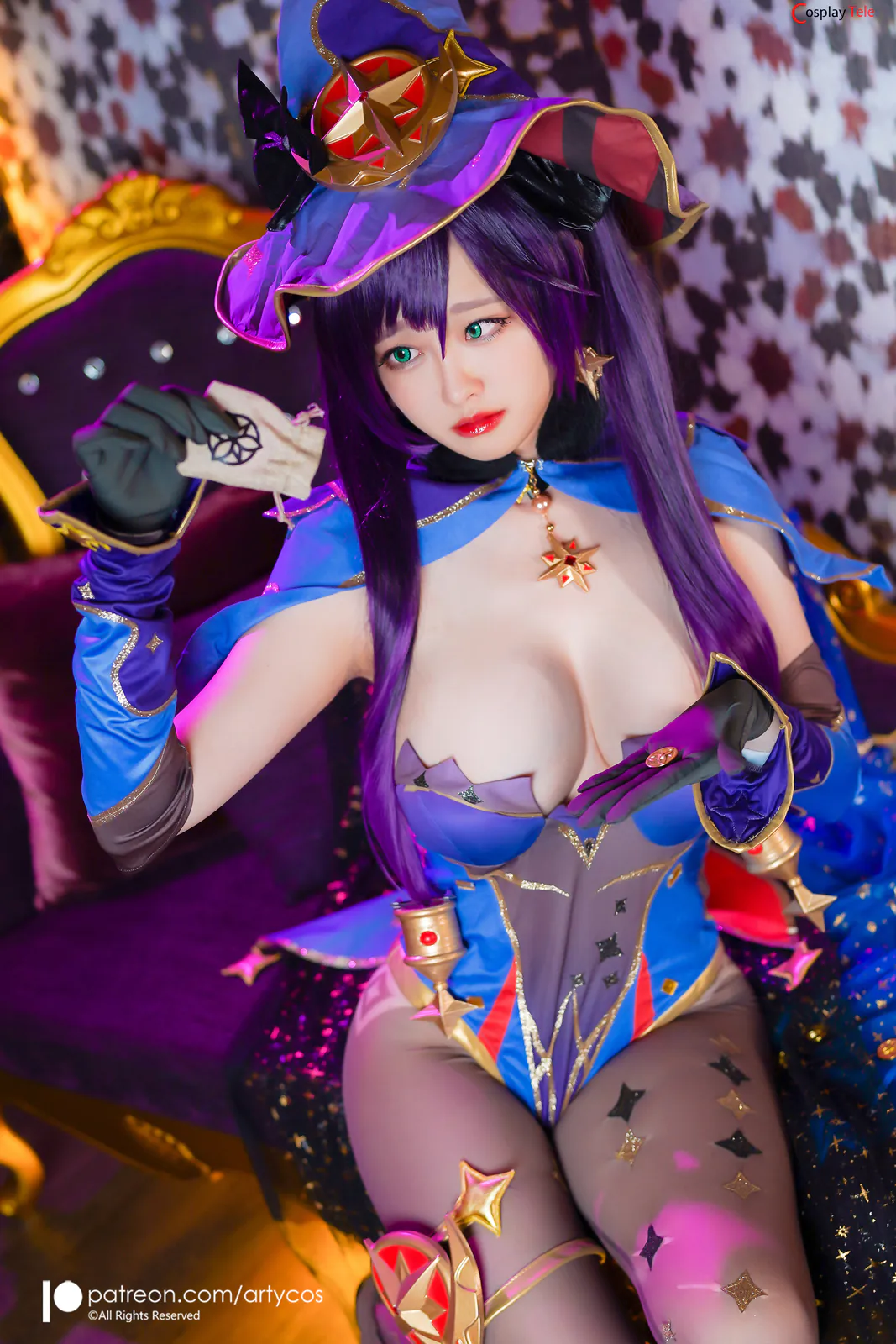 Arty Huang (Arty亚缇) cosplay Mona – Genshin Impact “30 photos” 第1张图