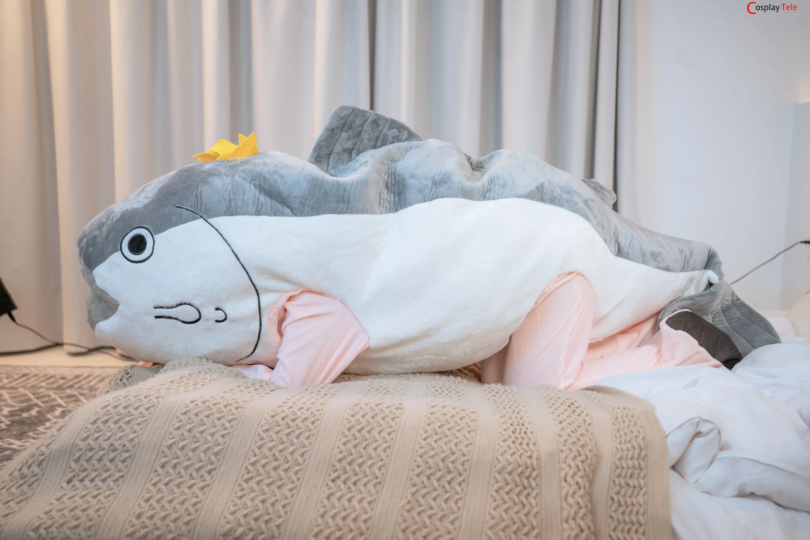 Nekokoyoshi (爆机少女喵小吉) – Salted Fish Girl “64 photos and 6 videos” 第9张图