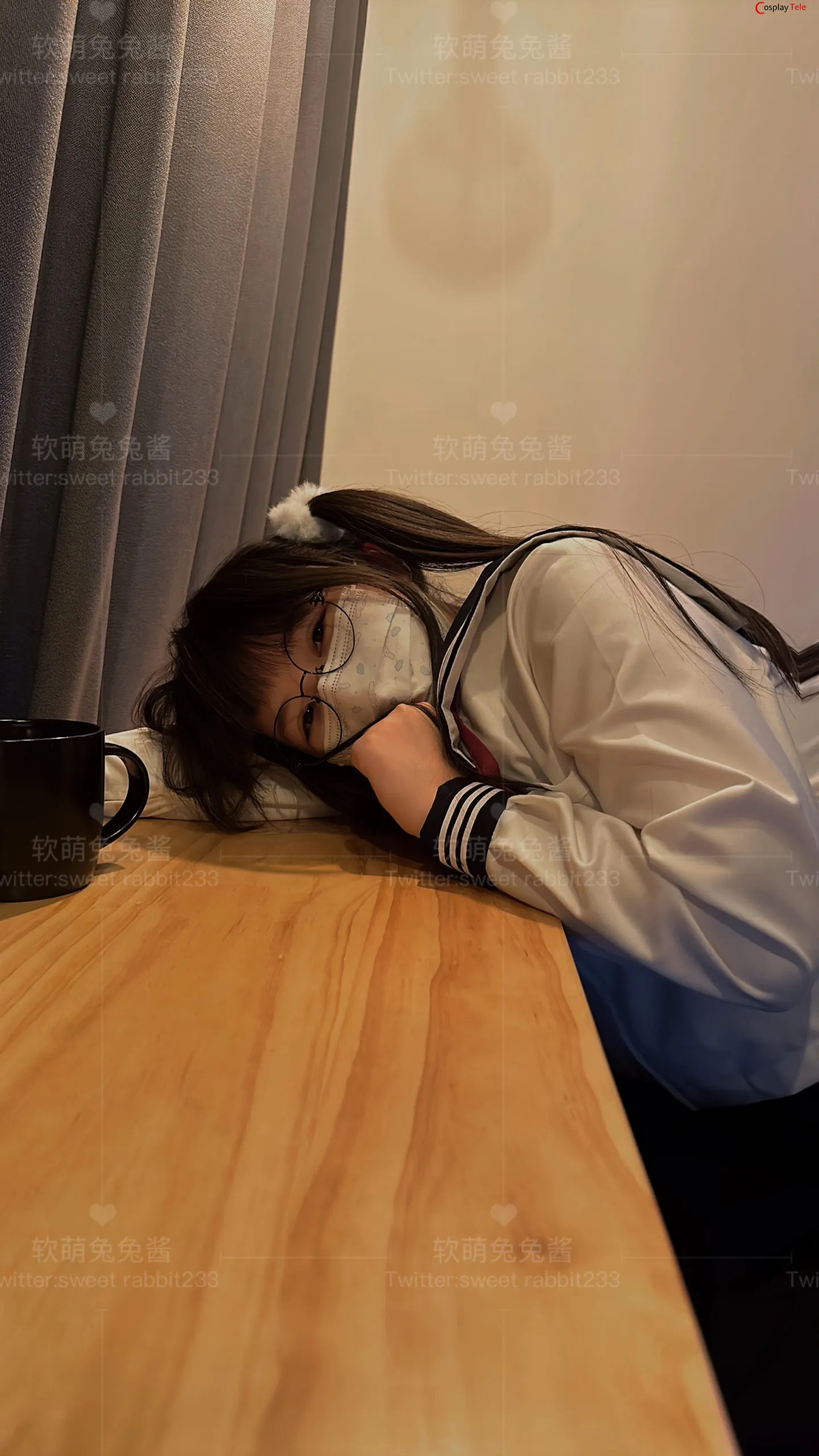 软萌兔兔酱 (SweetRabbit233) – School Girl “47 photos and 2 videos” 第8张图