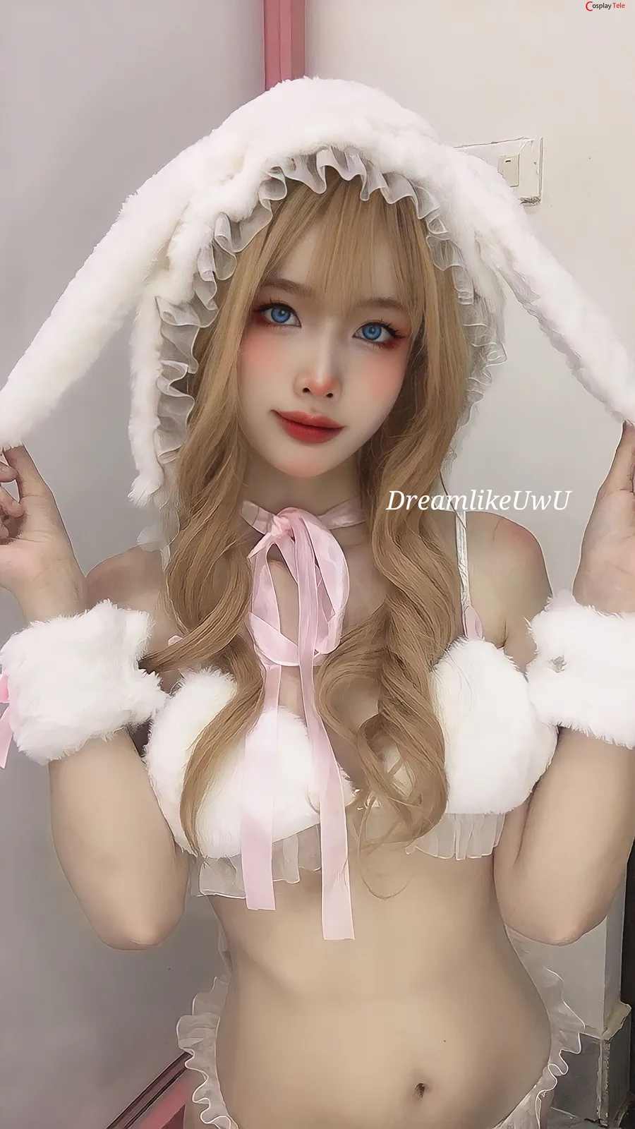 DreamlikeUwU – White Rabbit “59 photos and 2 videos” 第4张图