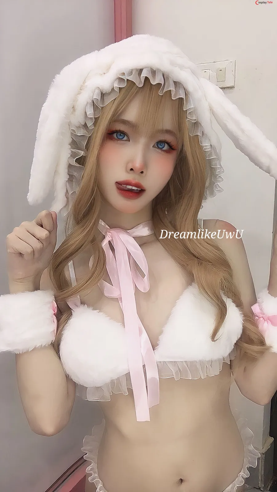 DreamlikeUwU – White Rabbit “59 photos and 2 videos” 第6张图
