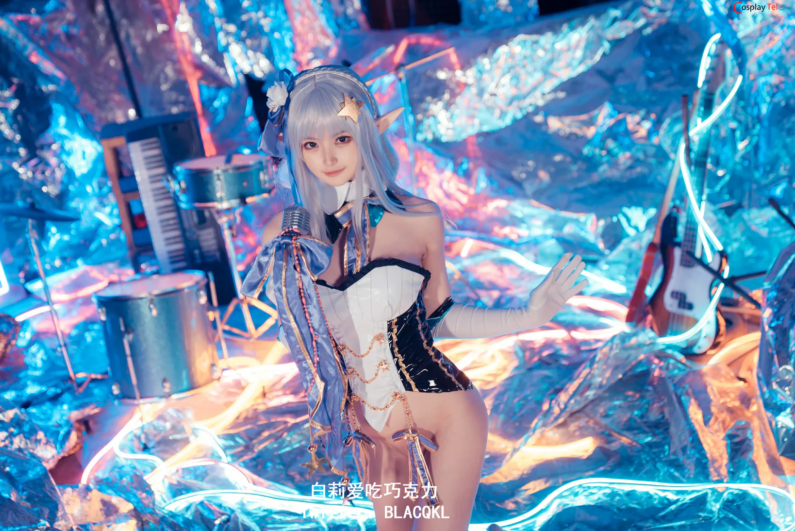 Blacqkl (白莉爱吃巧克力) cosplay Emilia – Re:Zero “62 photos” 第24张图