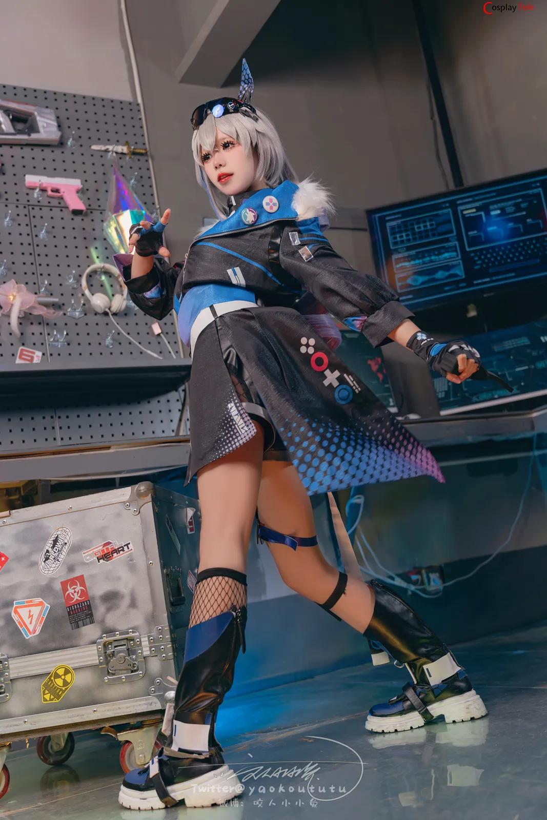 咬一口兔娘ovo (Yaokoututu) cosplay Silver Wolf – Honkai:Star Rail “71 photos” 第6张图