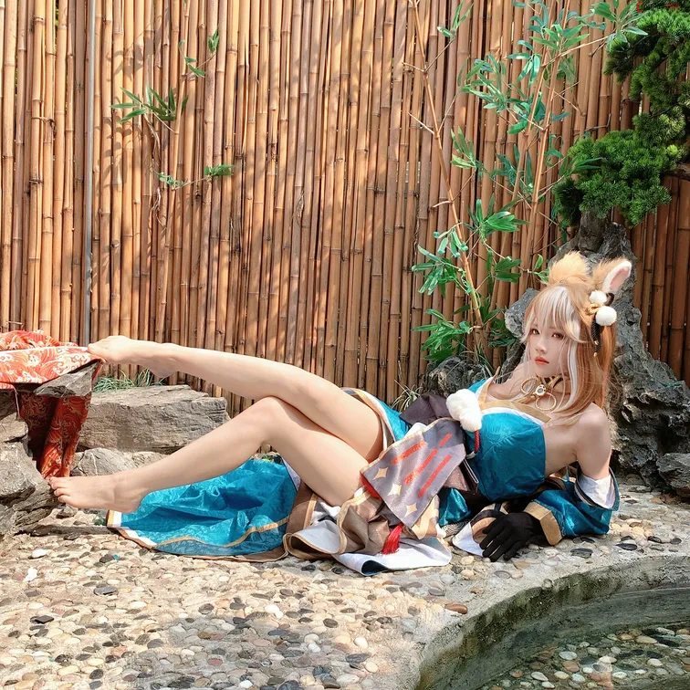 Cherry Neko (桜桃喵) cosplay Ms. Hina (Secret Identity) – Genshin Impact “46 photos and 2 videos” 第40张图