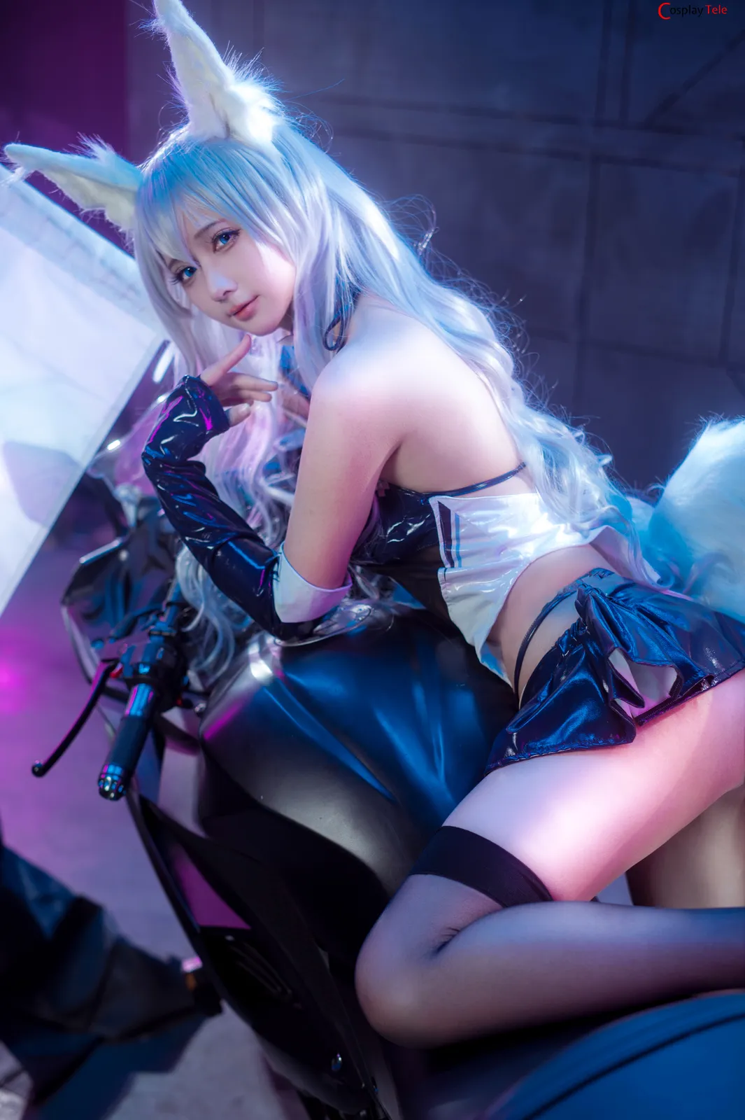 艾西aiwest and 仙九Airi cosplay Baltimore and Shinano Racing Queen – Azur Lane “47 photos” 第10张图