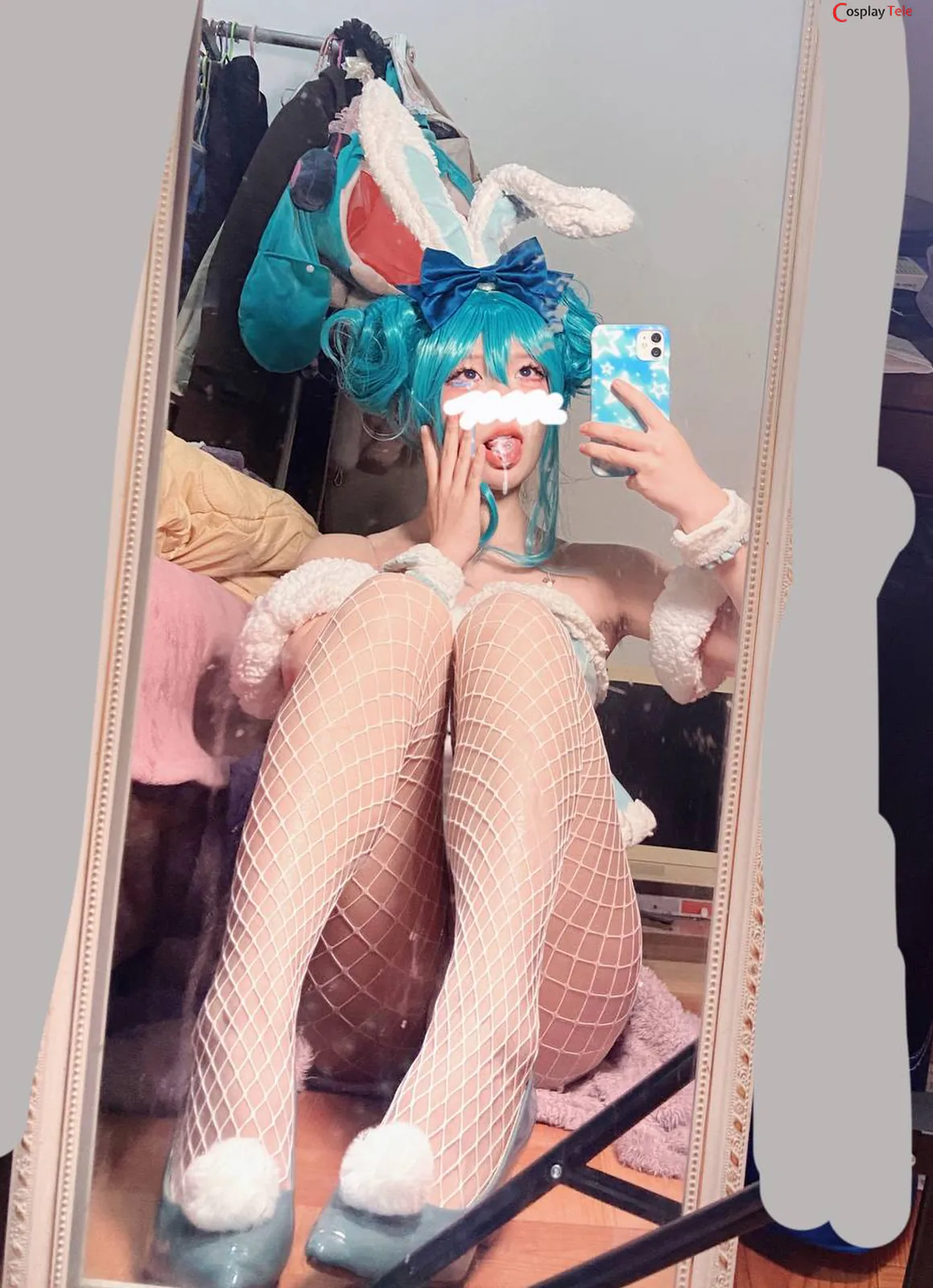 狍崽子 (Naixiloli) cosplay Gwen – League of Legends “64 photos and 7 videos” 第4张图