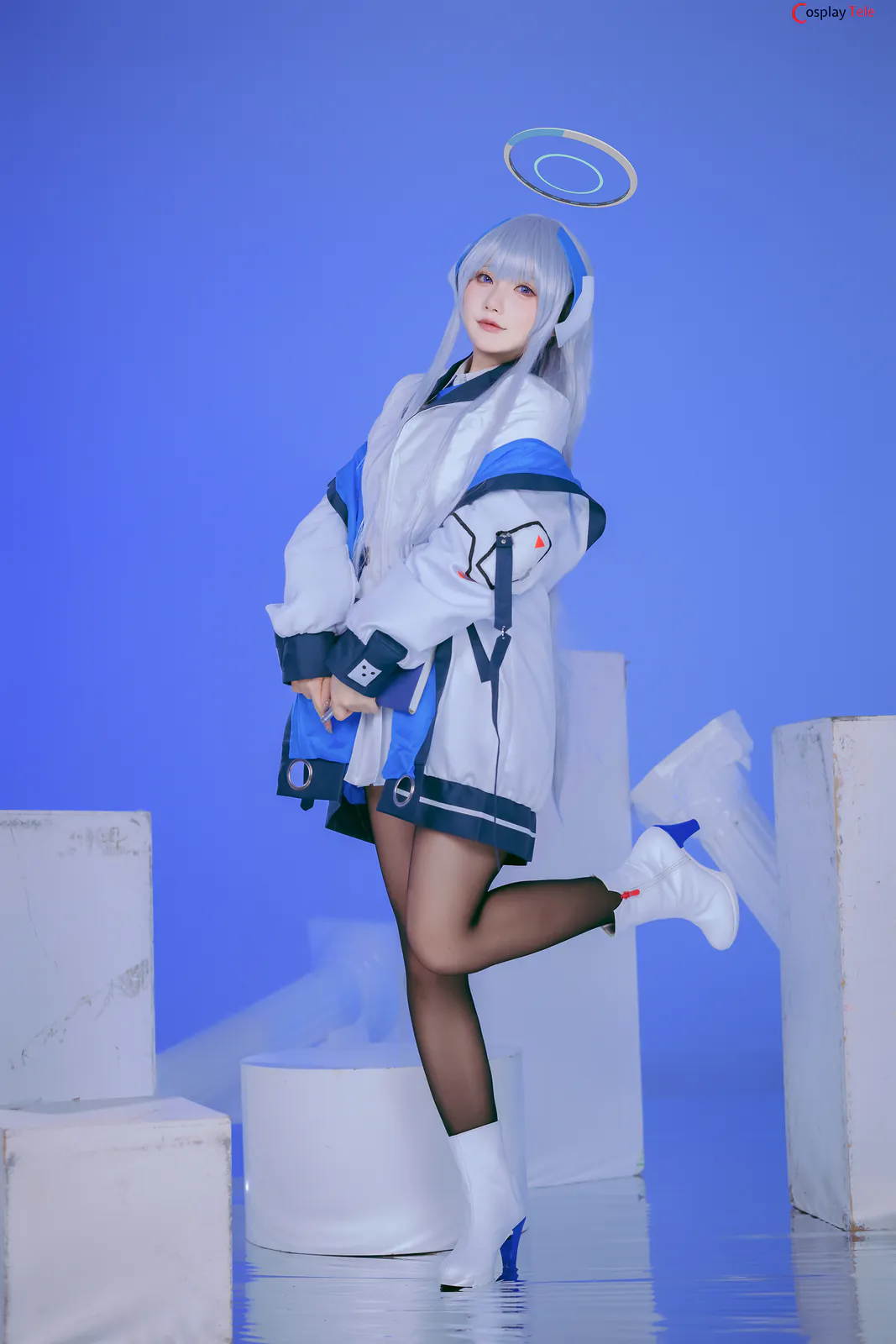 是一只熊仔吗 (Shi yi zhixiong zi ma) cosplay Ushio Noa – Blue Archive “100 photos” 第1张图