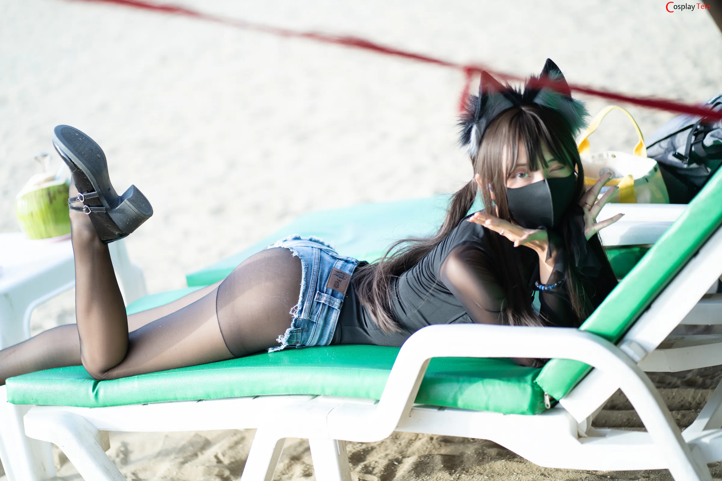 职业奶妈三水子 (Zhiye naima san shui zi) – Black Stockings Swimsuit “70 photos” 第1张图