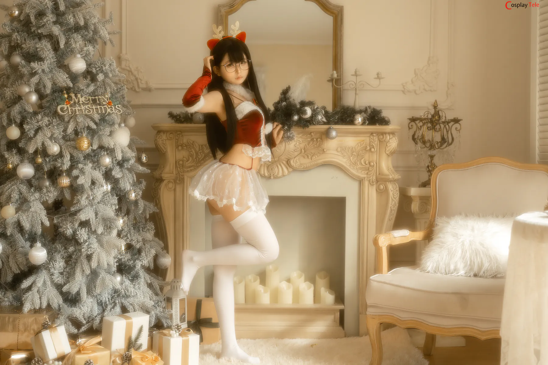 幼水铃衣 (You Shui Ling Yi) – Christmas “80 photos” 第5张图