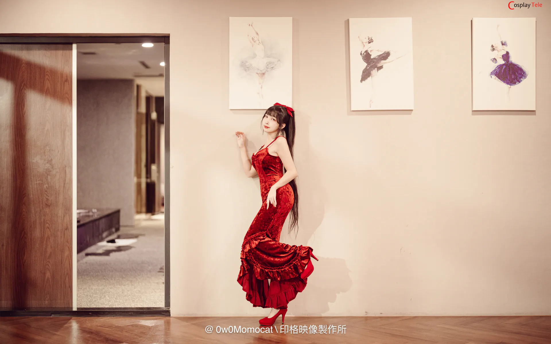 慕慕Momo – Red Dress “61 photos and 1 video” 第11张图