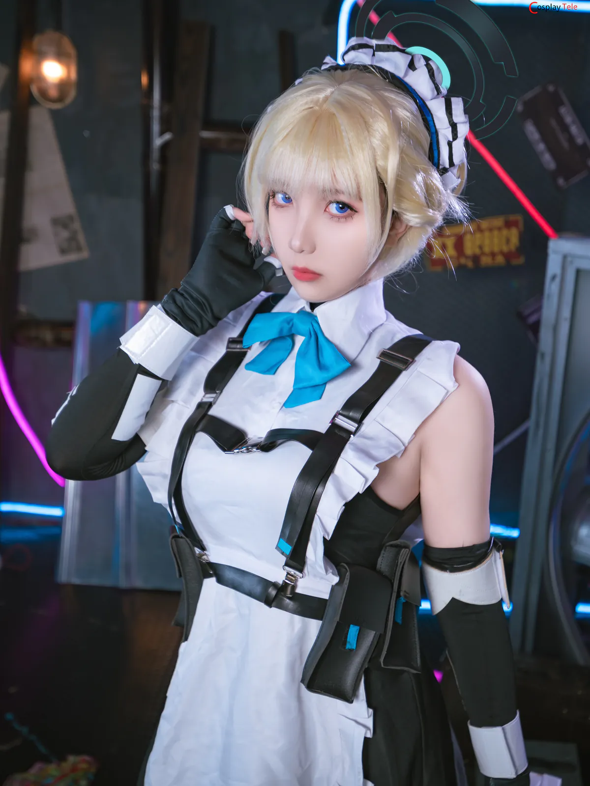 小和甜酒 (xiaohetianjiu) cosplay Asuma Toki – Blue Archive “31 photos” 第1张图