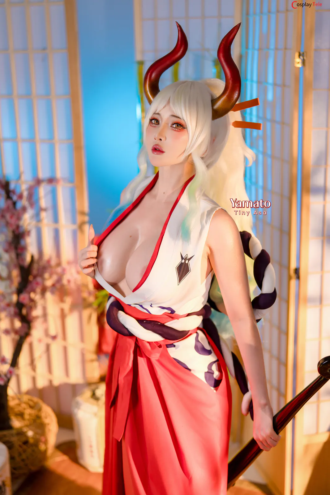 Tiny Asa アサ (tiny.asababy) cosplay Yamato – One Piece “77 photos and 1 video” 第12张图
